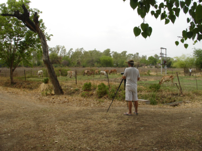 Vijay Photographing Birds